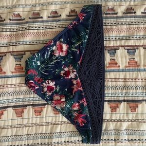 Roxy bathing suit bottoms
